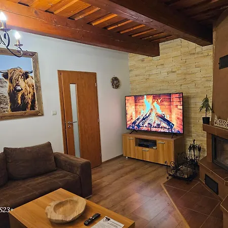 Domek alpejski Pod Chopkom Tále