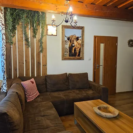 Pod Chopkom Alpesi faház *