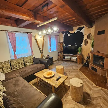 Chalet Chata Pod Chopkom Tale